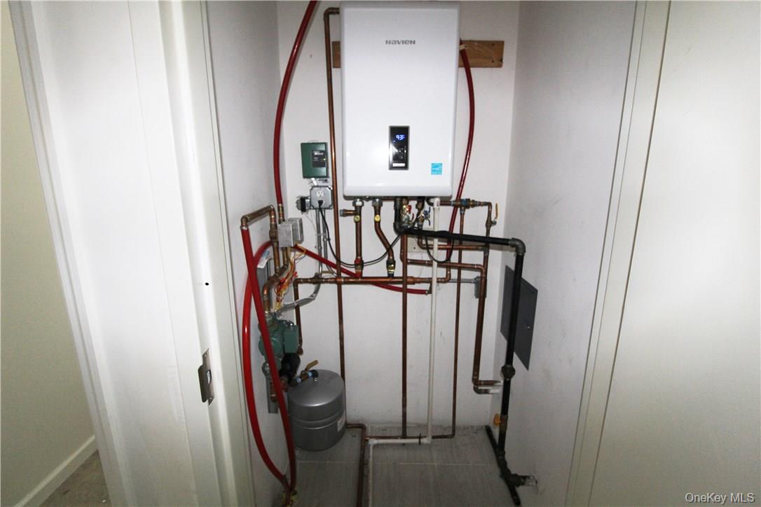 1355 Plimpton Avenue, Unit 4 Bronx, NY 10452 - Photo 16 of 19