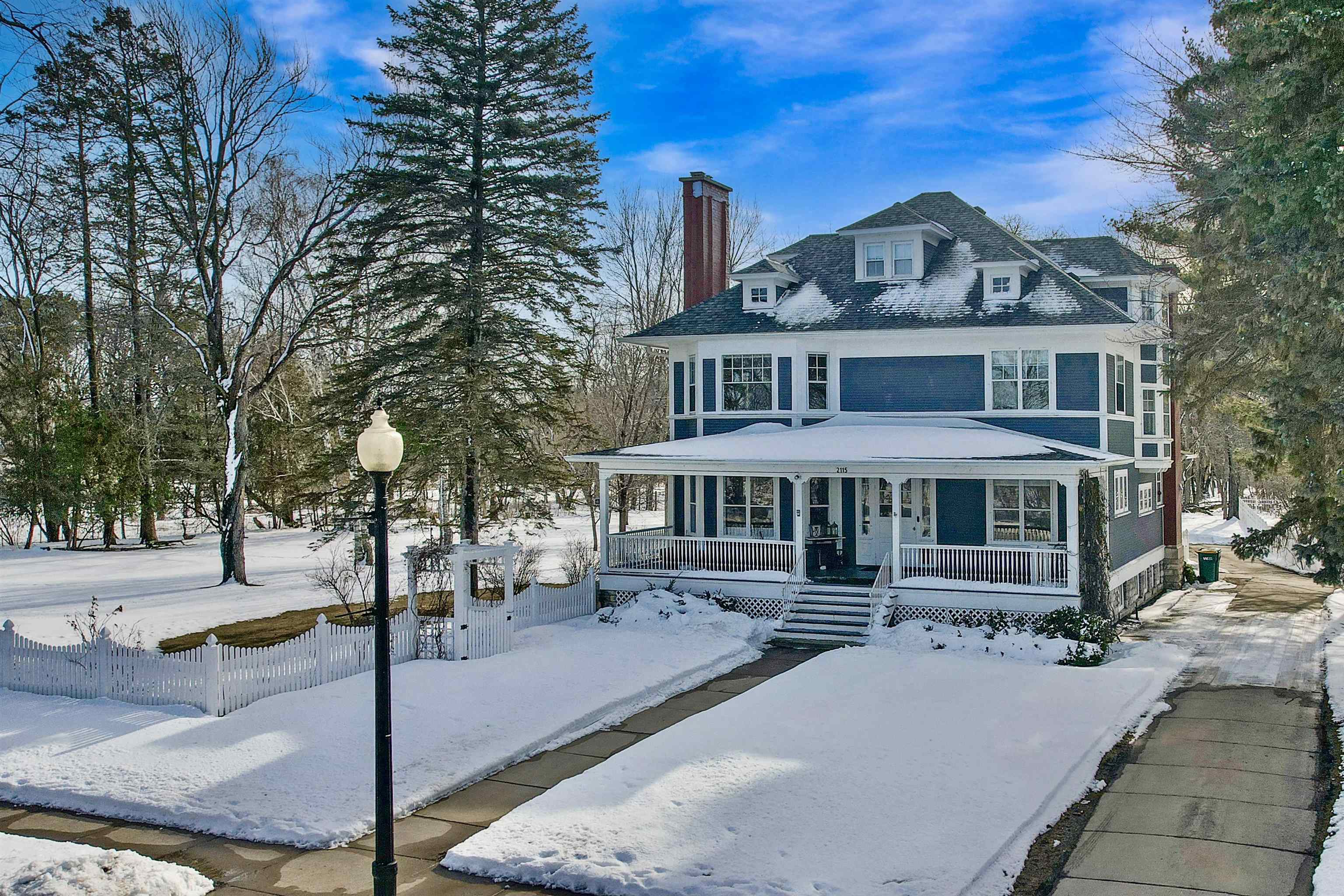2115 Riverside Avenue Marinette, WI 54143 - Photo 47 of 49 Gallery Image 47