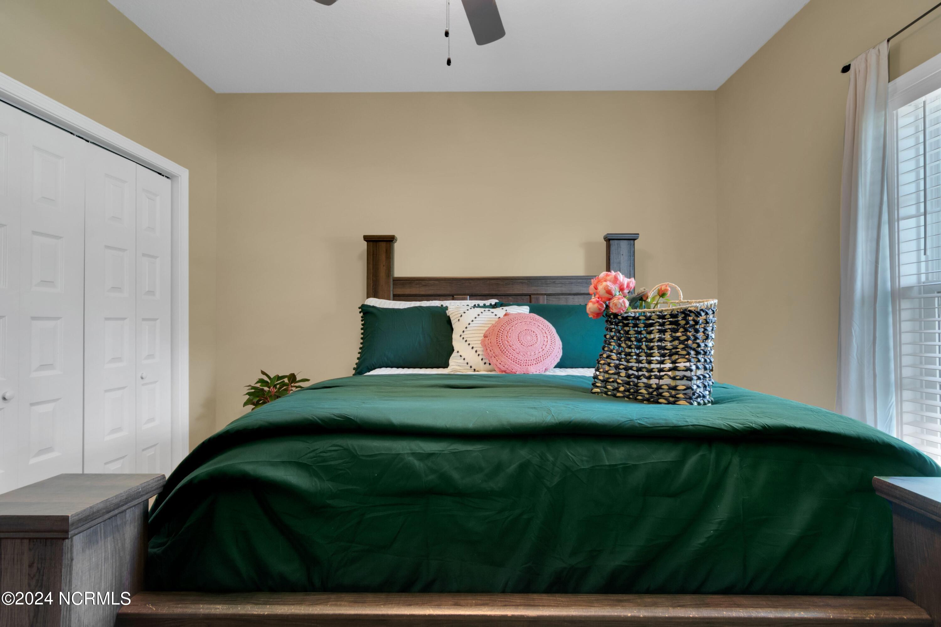 832 Queens Creek Road Hubert, NC 28539 - Photo 26 of 42 Bedroom 2