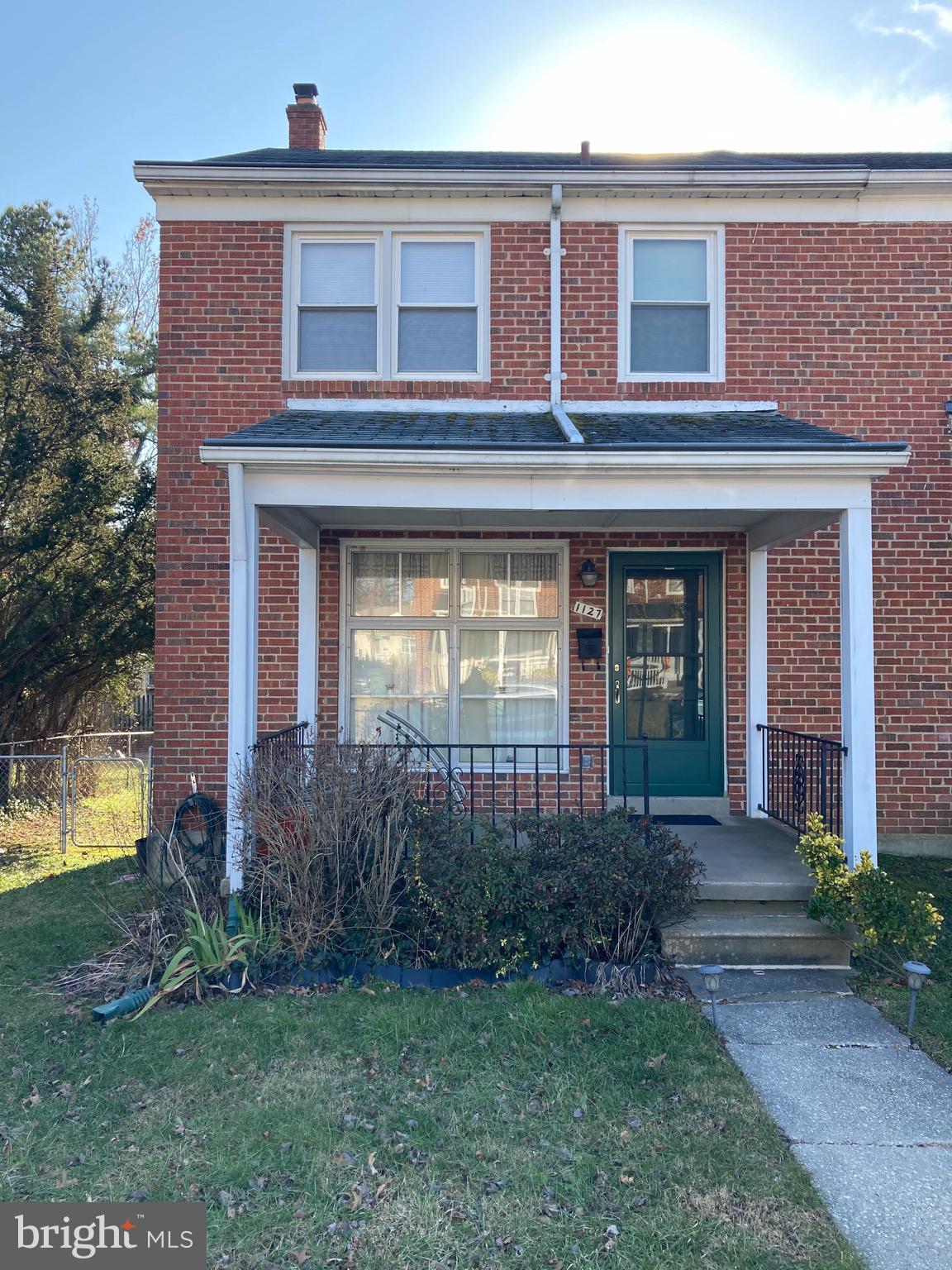 1127 Hollen Road Baltimore, MD 21239 - Photo 2 of 41