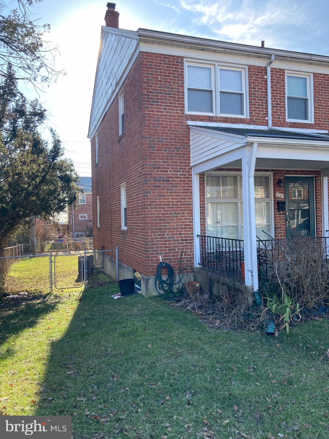 1127 Hollen Road Baltimore, MD 21239 - Photo 3 of 41