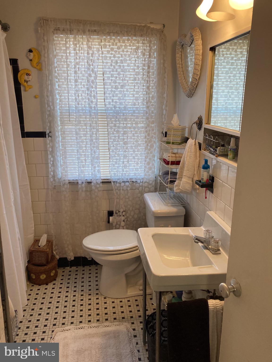 1127 Hollen Road Baltimore, MD 21239 - Photo 28 of 41