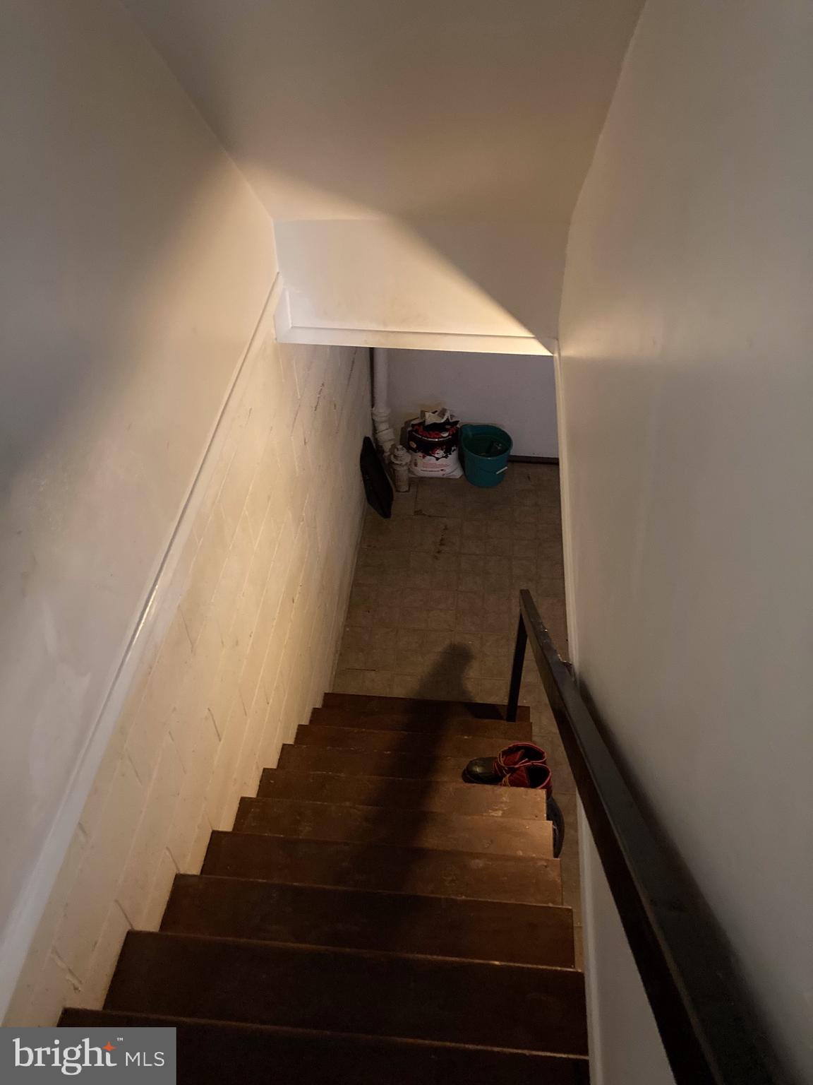 1127 Hollen Road Baltimore, MD 21239 - Photo 31 of 41