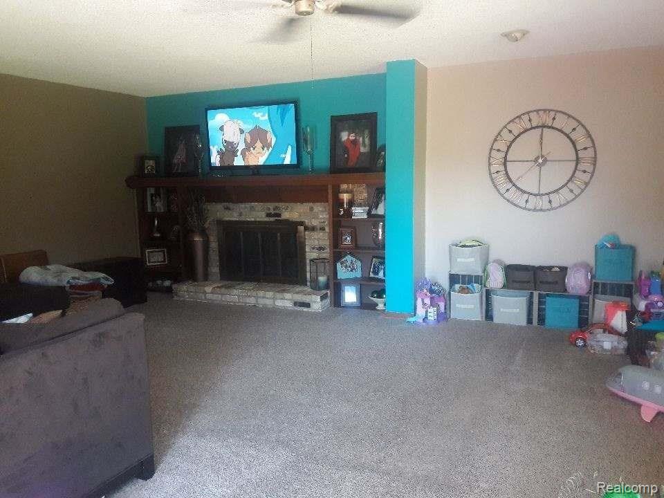 5141 Middleboro Road Grand Blanc, MI 48439 - Photo 10 of 55 IMG_1519.JPG