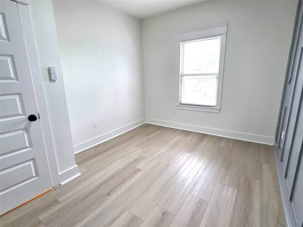 $2,200 | 19539 Dunbar Avenue, Unit B, Houston, TX 77338