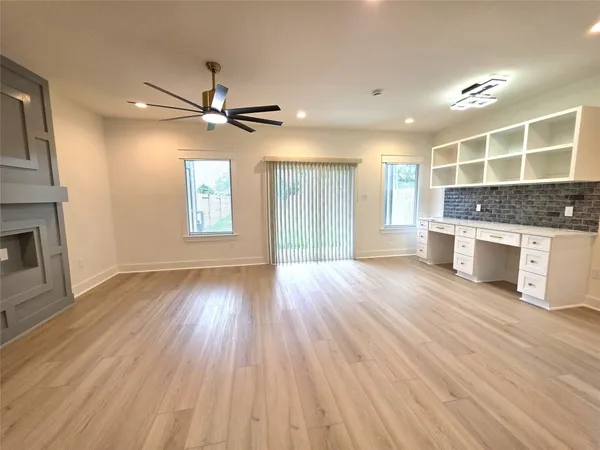 $2,200 | 19539 Dunbar Avenue, Unit B, Houston, TX 77338