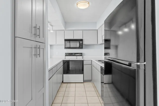$239,900 | 324 East Beach Drive, Unit 701, Panama City, FL 32401