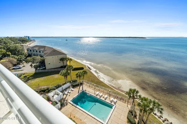 $239,900 | 324 East Beach Drive, Unit 701, Panama City, FL 32401