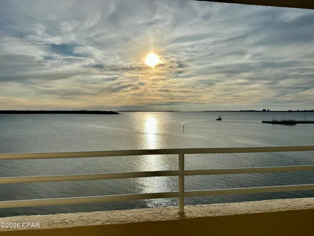 $239,900 | 324 East Beach Drive, Unit 701, Panama City, FL 32401