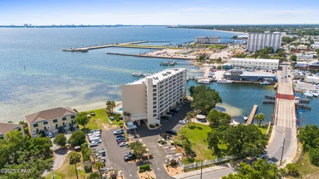 $239,900 | 324 East Beach Drive, Unit 701, Panama City, FL 32401