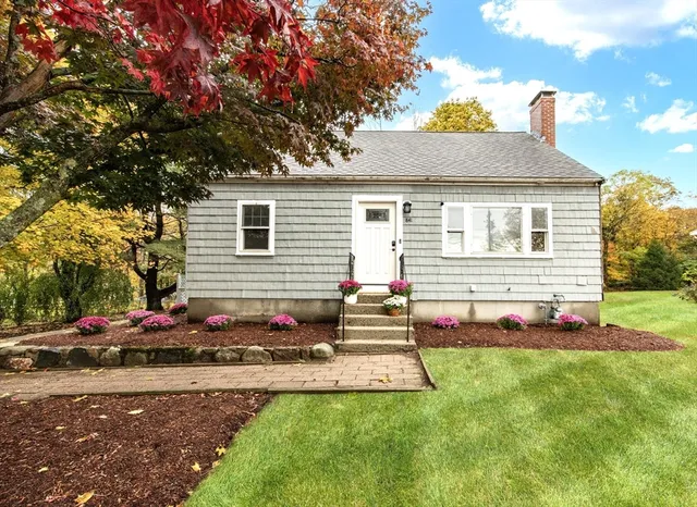 $575,000 | 841 Lincoln Street, Franklin, MA 02038