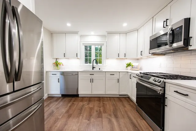 $575,000 | 841 Lincoln Street, Franklin, MA 02038