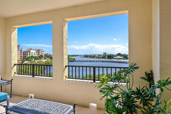 $9,000 | 500 Highway 1, Unit 402, Jupiter, FL 33477