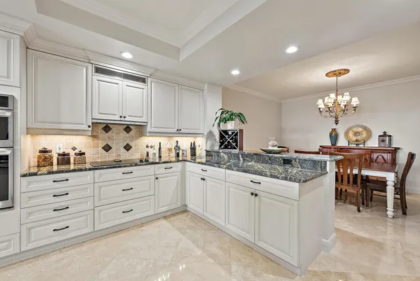 $9,000 | 500 Highway 1, Unit 402, Jupiter, FL 33477