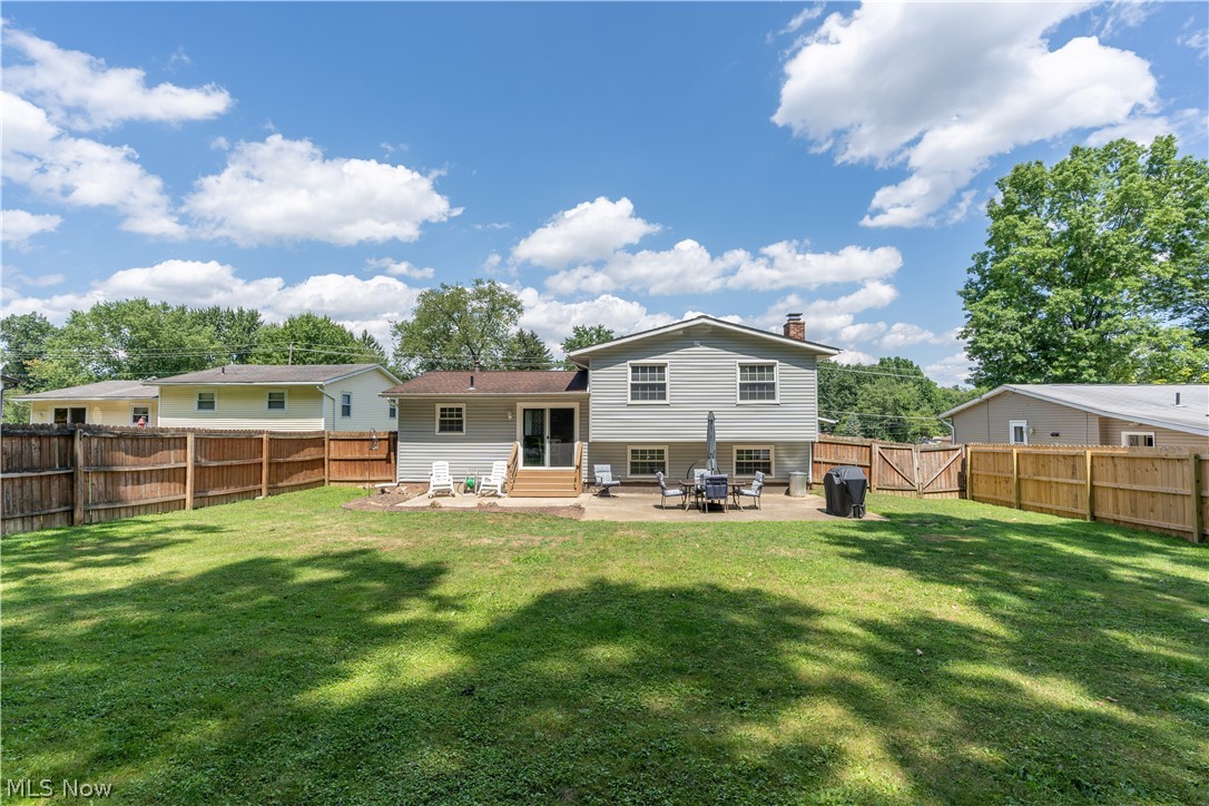 474 Moore Road Akron, OH 44319 - Photo 5 of 30