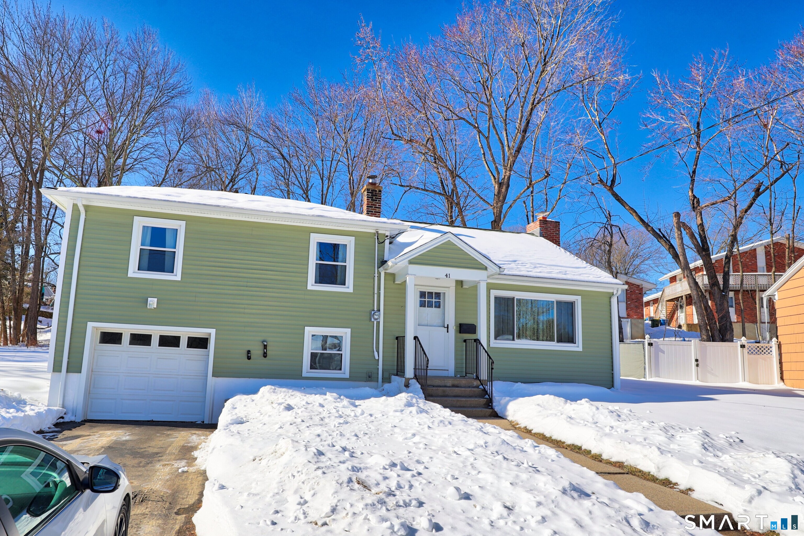 41 Sunnybrook Bend Waterbury, CT 06708 - Photo 22 of 29 a view of a house with a patio