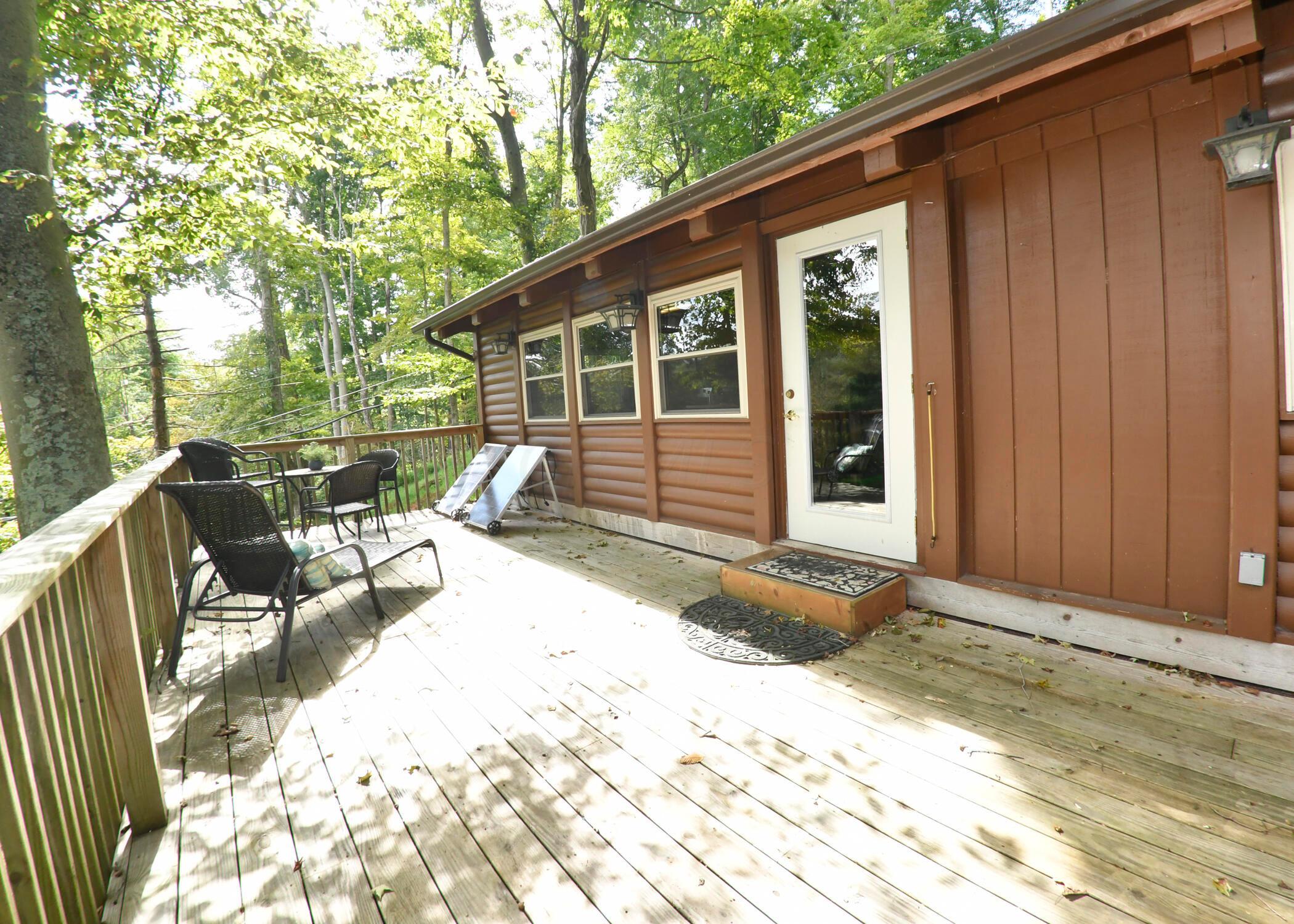 167 Aztec Lane Logan, OH 43138 - Photo 7 of 32 09