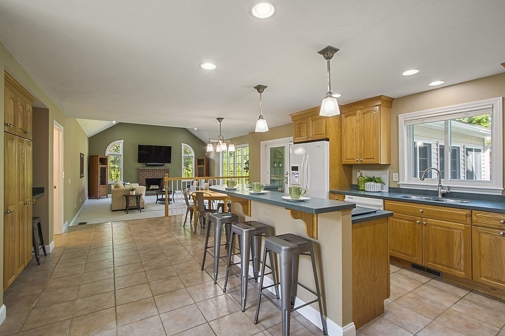 96 Grist Mill Road Littleton, MA 01460 - Photo 14 of 42 Gallery Image 14