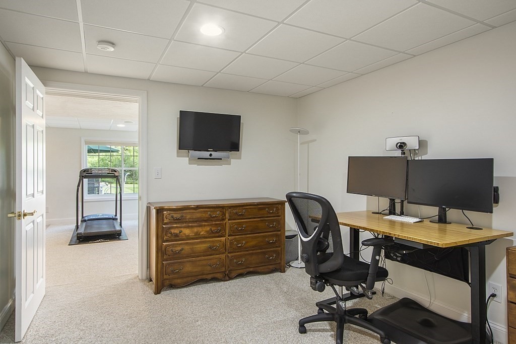 96 Grist Mill Road Littleton, MA 01460 - Photo 37 of 42 Gallery Image 37
