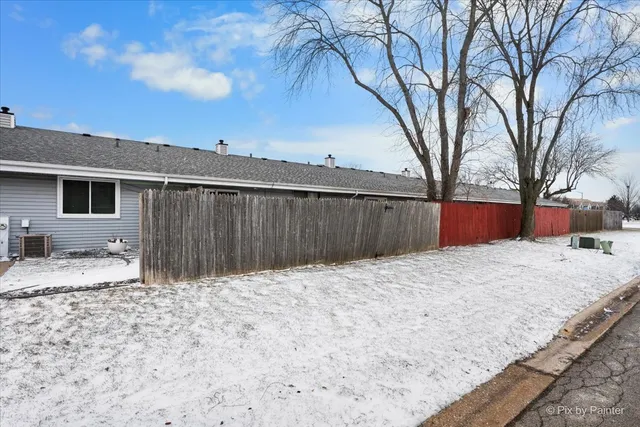 $189,000 | 2315 Buttercup Lane, Crest Hill, IL 60403