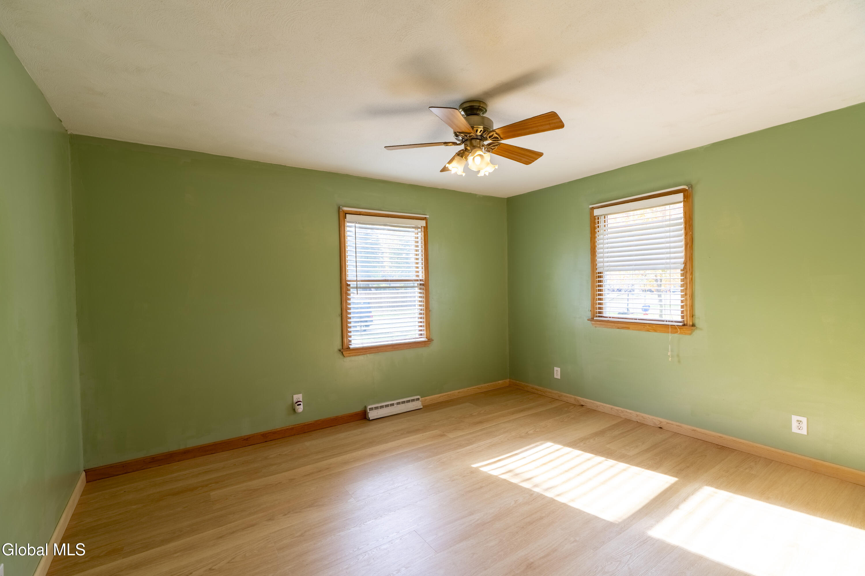 11 Keyes Street Warrensburg, NY 12885 - Photo 11 of 20 11 Keyes-9