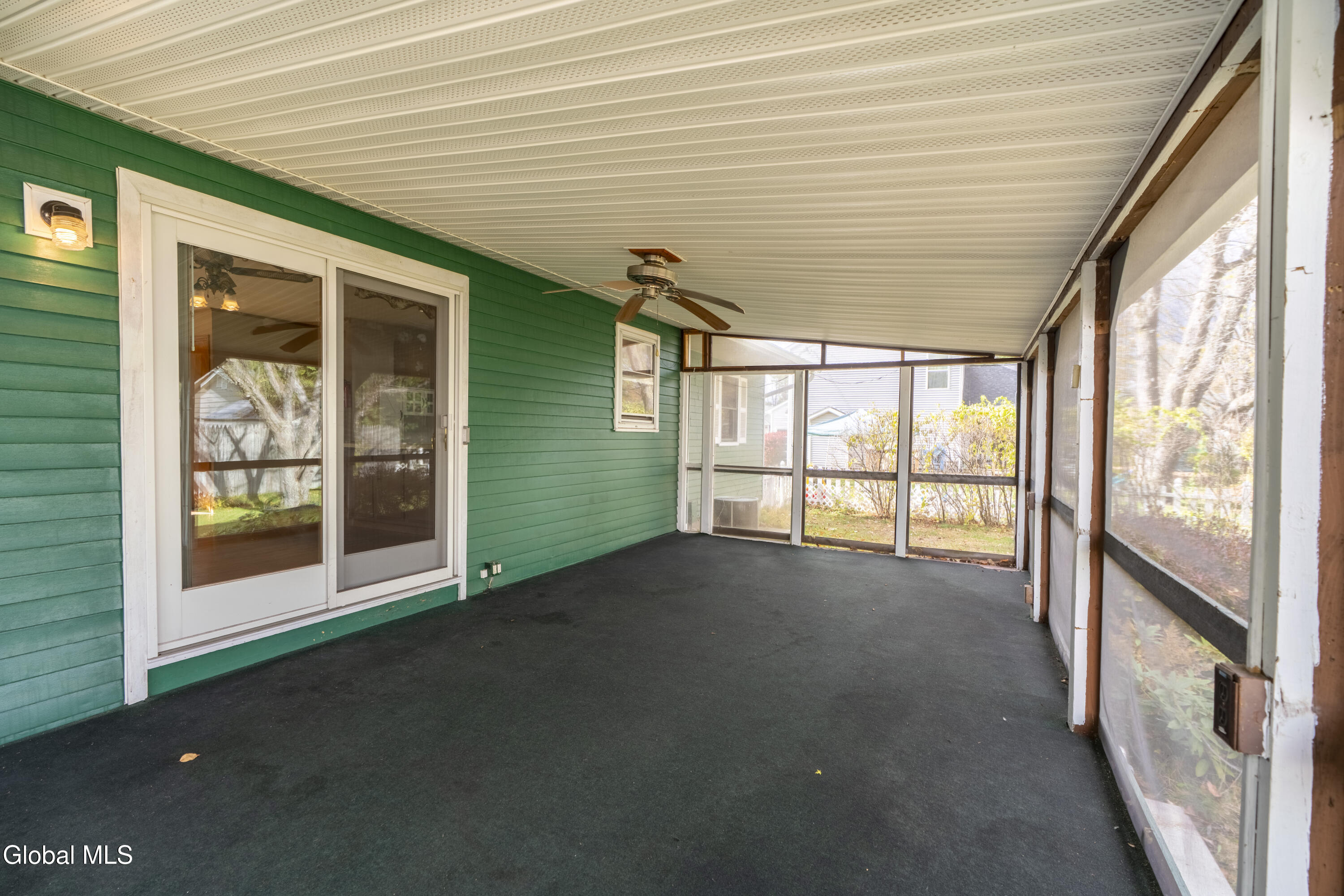 11 Keyes Street Warrensburg, NY 12885 - Photo 15 of 20 11 Keyes-15