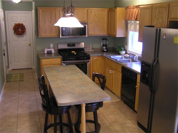 14 Arliss Street Springfield, MA 01109 - Photo 5 of 11 Gallery Image 5