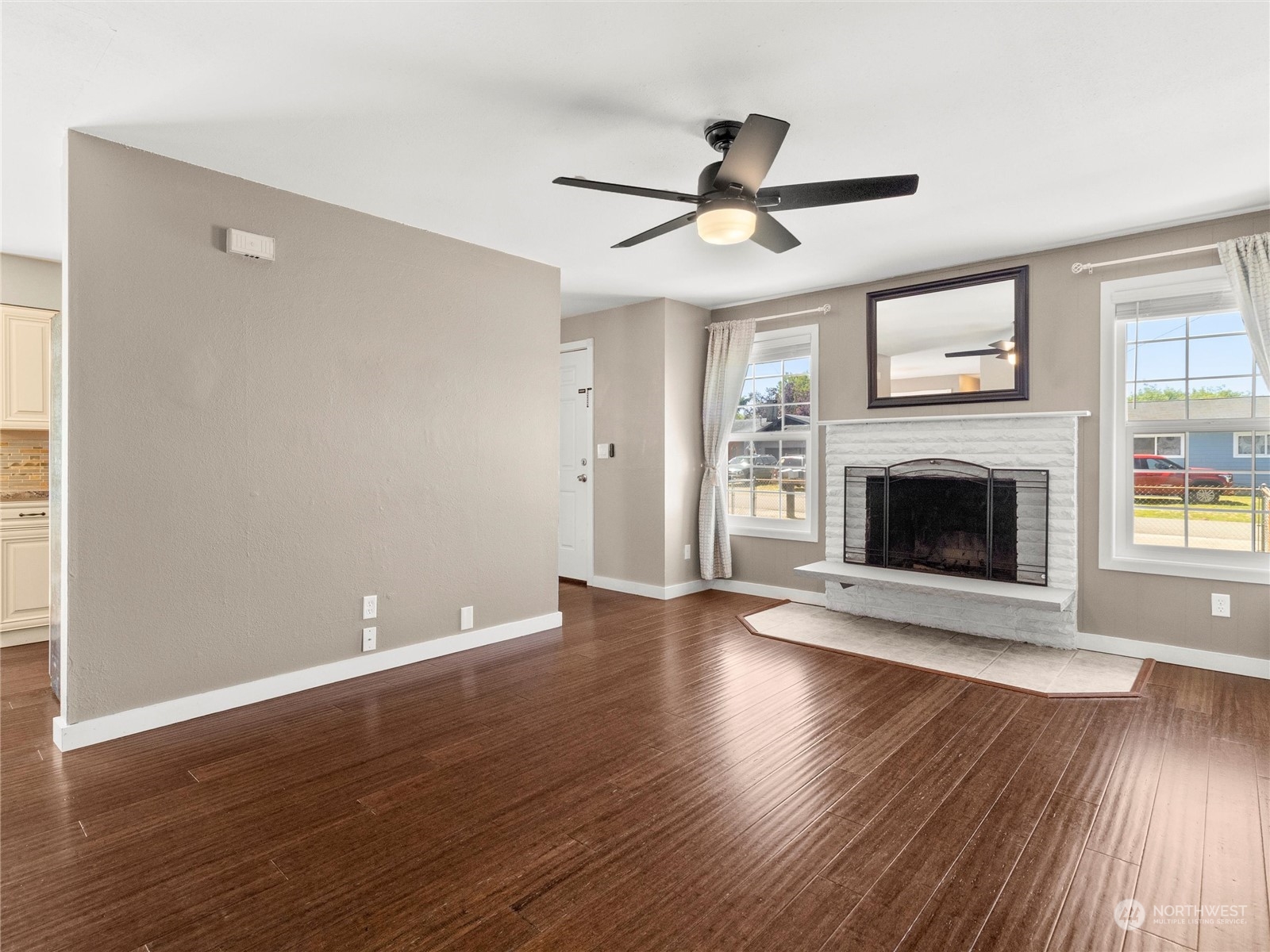 1608 Coolidge Road Aberdeen, WA 98520 - Photo 7 of 27 Gallery Image 7