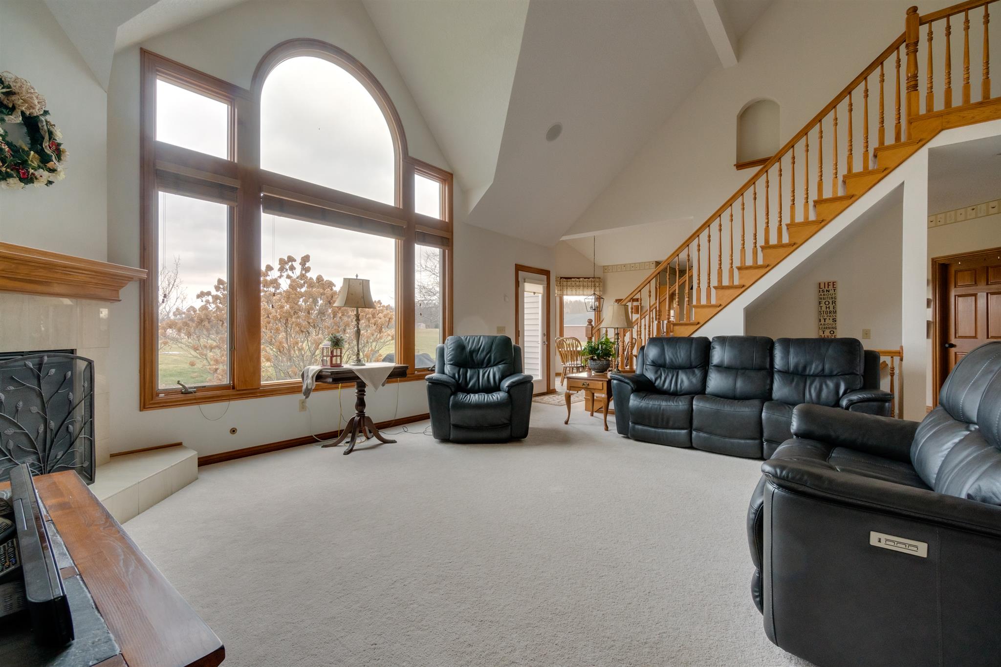 19102 Devall Road Spencerville, IN 46788 - Photo 4 of 35