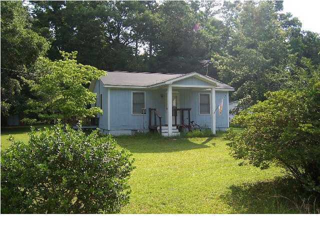 4550 Smoak Road Meggett, SC 29449 - Photo 1 of 4 Primary Photo