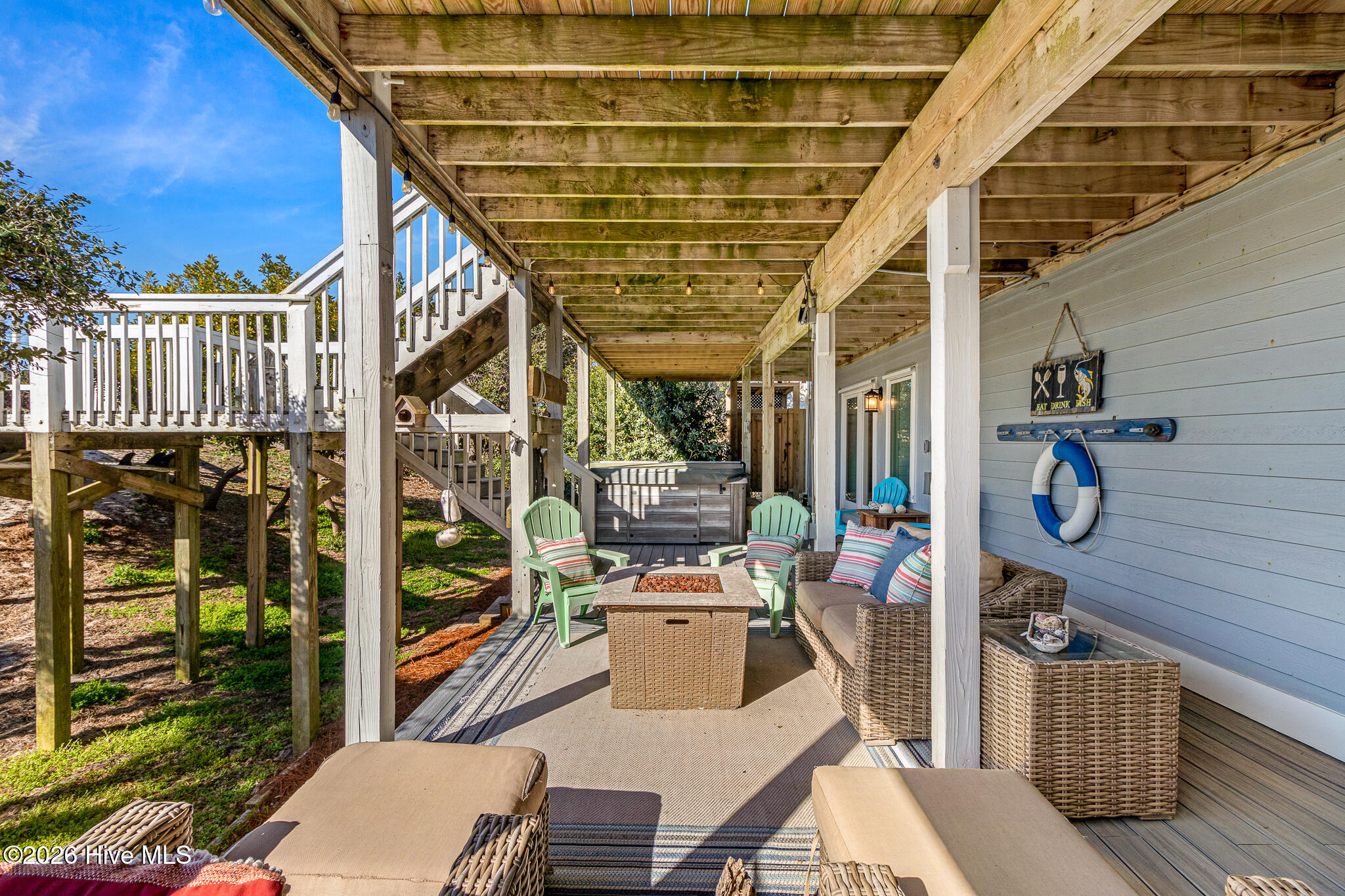 217 Salter Path Road Pine Knoll Shores, NC 28512 - Photo 13 of 83 Seating Area