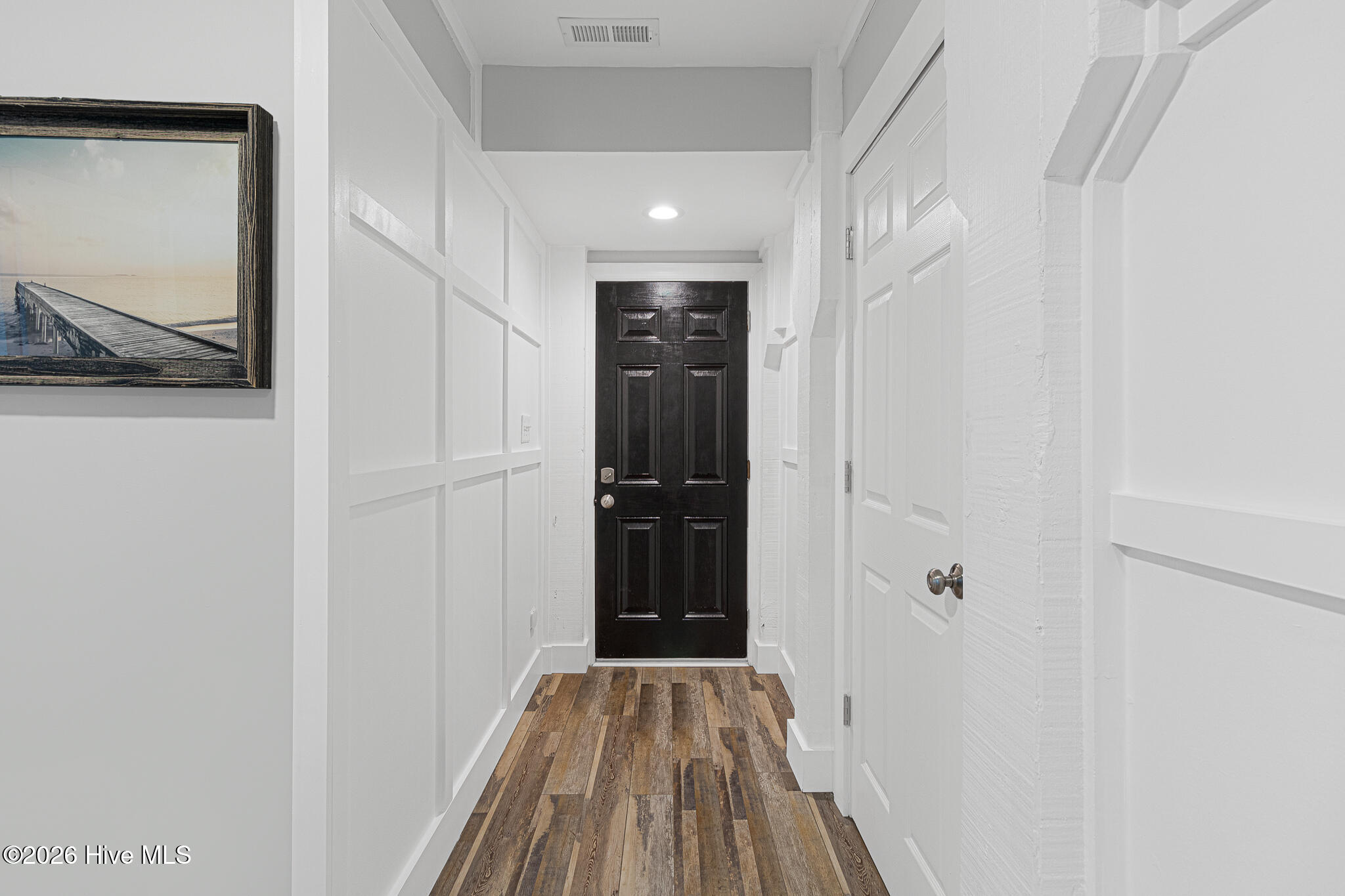 217 Salter Path Road Pine Knoll Shores, NC 28512 - Photo 44 of 83 Entryway