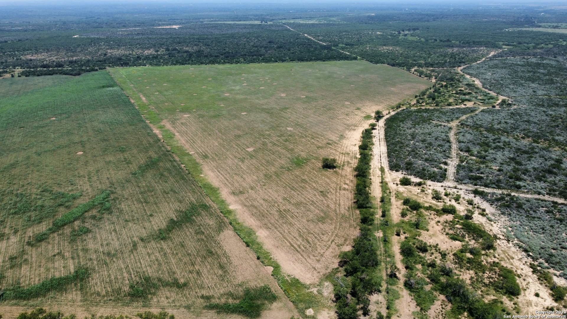 675 Legend Hills Uvalde, TX 78801 - Photo 13 of 14 a view of a yard