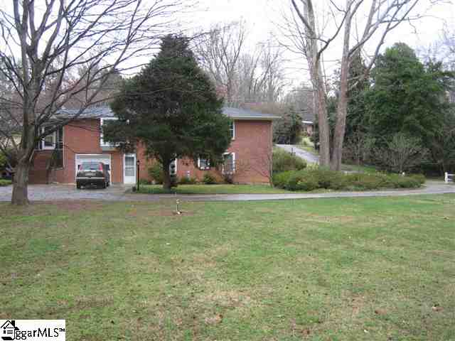 12 Berryhill Road Greenville, SC 29615 - Photo 19 of 24 Gallery Image 19