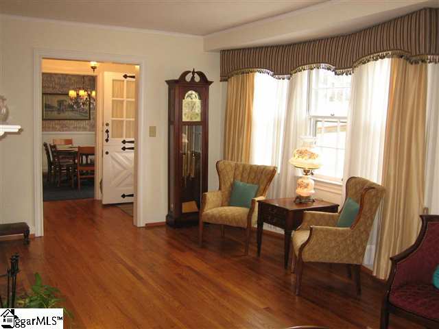 12 Berryhill Road Greenville, SC 29615 - Photo 3 of 24 Gallery Image 3