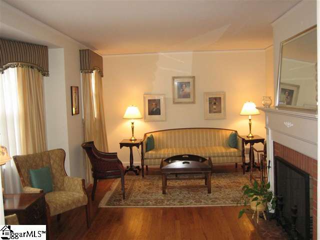 12 Berryhill Road Greenville, SC 29615 - Photo 4 of 24 Gallery Image 4