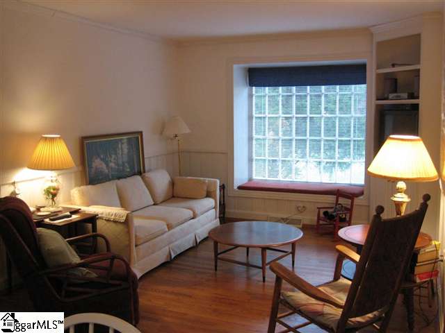 12 Berryhill Road Greenville, SC 29615 - Photo 8 of 24 Gallery Image 8
