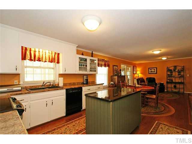 4125 Jane Lane Raleigh, NC 27604 - Photo 5 of 15 Another view of kitchen!