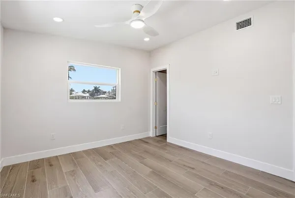 $824,900 | 8336 Lagoon Road, Fort Myers Beach, FL 33931