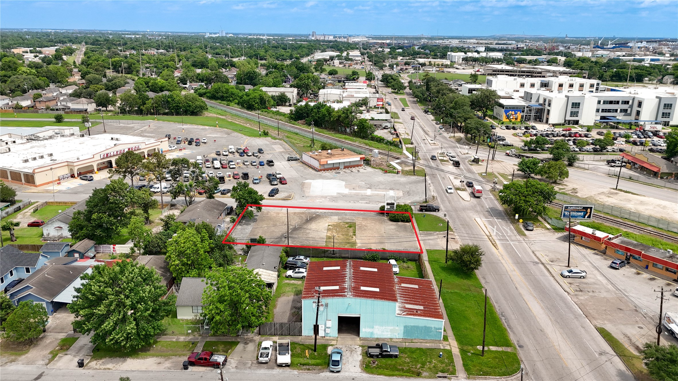 2002 Broadway Street Houston, TX 77012 - Photo 3 of 8 North view to Milby High School