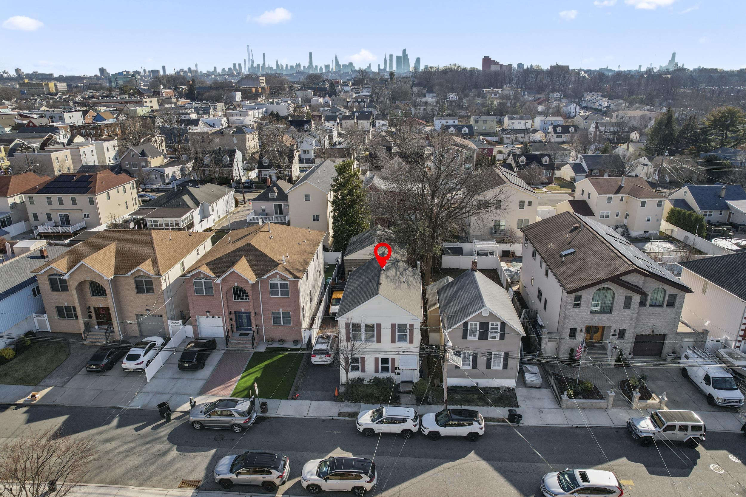 718 1st Street Secaucus, NJ 07094 - Photo 6 of 29