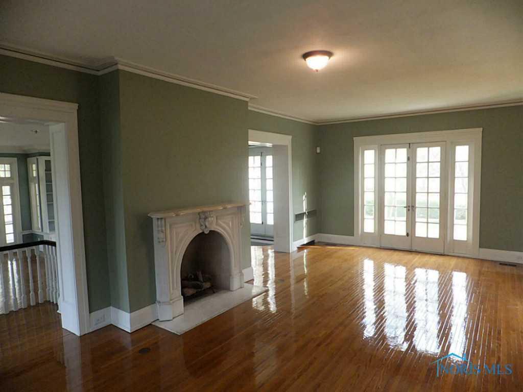 3326 Brookside Road Toledo, OH 43606 - Photo 3 of 19 Gallery Image 3