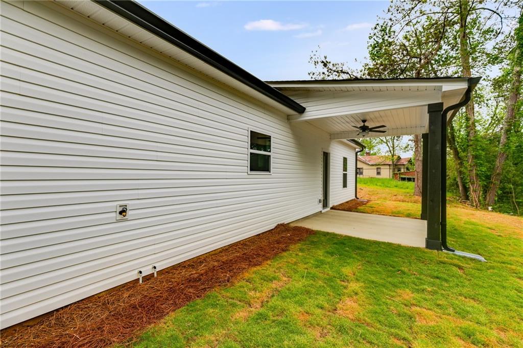 5534 Steadman Road Buchanan, GA 30113 - Photo 30 of 40 a view of a porch