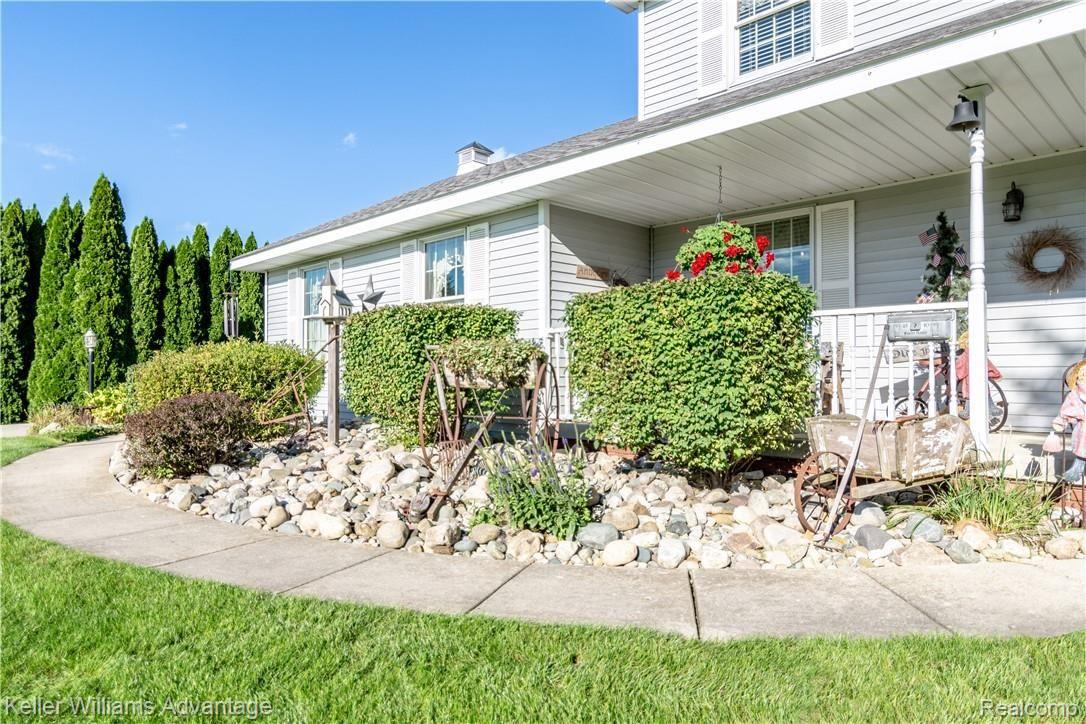 7675 Wellington Road Brighton, MI 48116 - Photo 26 of 49 25.jpg