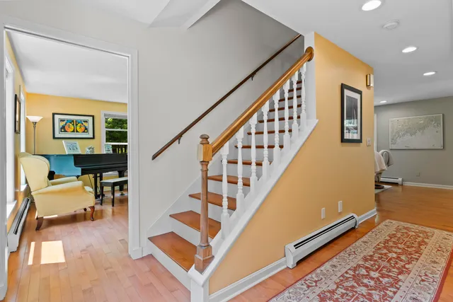 $859,000 | 15 Harvey Brook Drive, Freeport, ME 04032