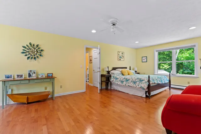 $859,000 | 15 Harvey Brook Drive, Freeport, ME 04032