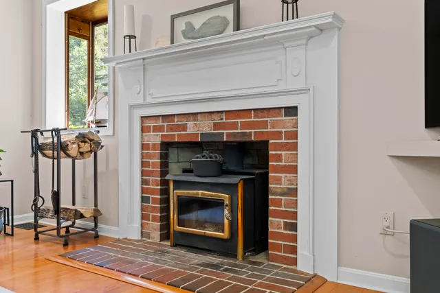 $859,000 | 15 Harvey Brook Drive, Freeport, ME 04032