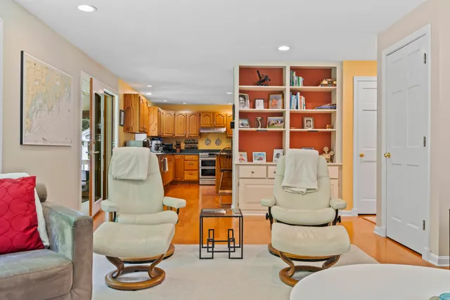 $859,000 | 15 Harvey Brook Drive, Freeport, ME 04032