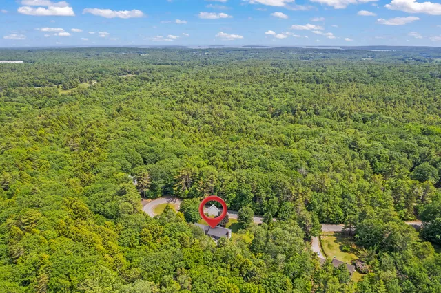 $859,000 | 15 Harvey Brook Drive, Freeport, ME 04032