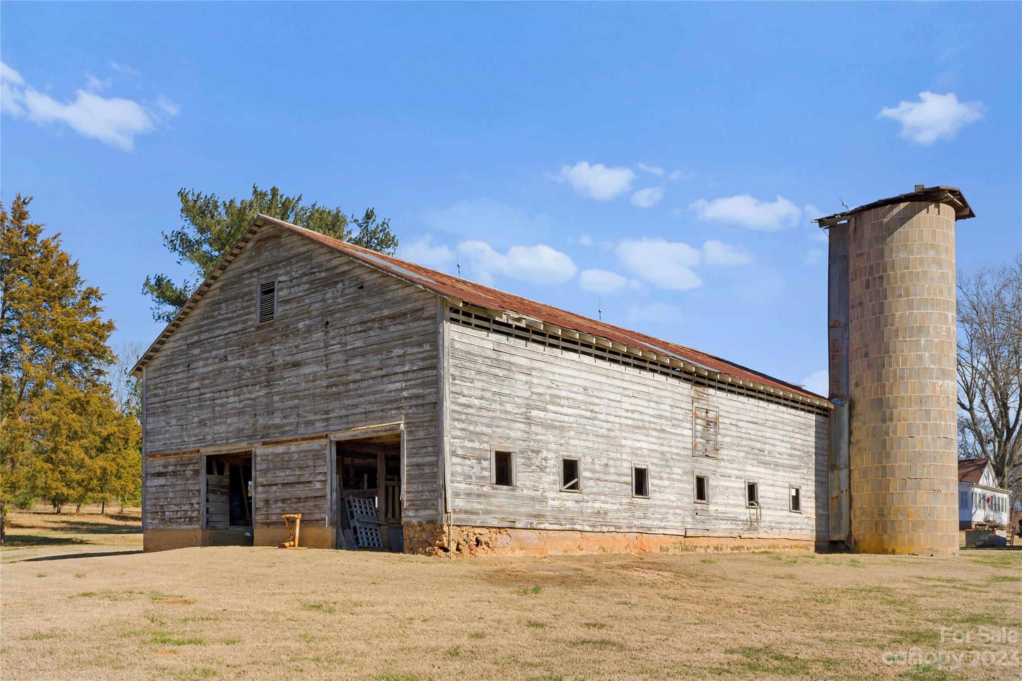 4121 Windy Road Concord, NC 28027 - Photo 16 of 22 a view of a terrace with a house